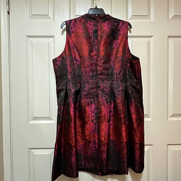 Vince Camuto Black and Red Patterned Dress - Picture 3 of 3